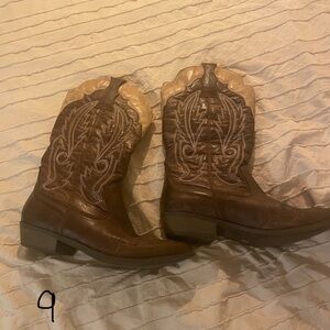 COPY - Cowgirl boots